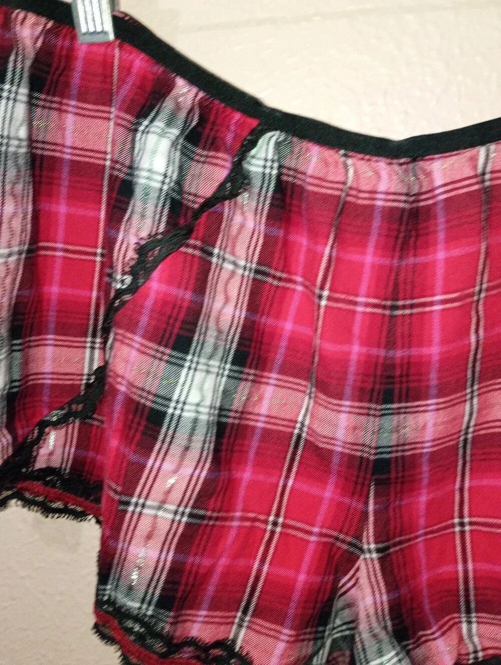 Victoria's Secret Size XL Red and Black Plaid Lounge Shorts
